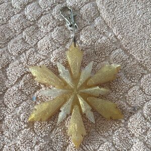Gold Snowflake Ornament keychain (handmade)
